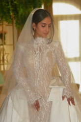 Luxury White Long Mermaid Lace Glitter Wedding Dress With Long Sleeves and Detachable Train